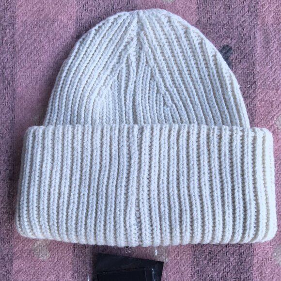 Women's White and Cream Hat - Picture 3 of 6